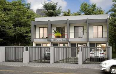 Imagem: A casa possui 2 Dormitórios, 2 Banheiros, 2 Vagas na garagem