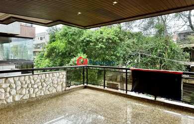 Imagem: O apartamento possui 3 Dormitórios, 3 Banheiros, 4 Vagas na