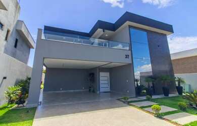 Imagem: A casa em condomínio possui 5 Dormitórios, 5 Banheiros, 4