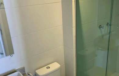 Imagem: O apartamento possui 3 Dormitórios, 5 Banheiros, 2 Vagas na