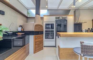 Imagem 9: Casa em condomínio com 190 metros 4 quartos 2 vagas no bairro Tristeza...