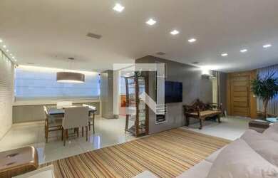 Imagem: O apartamento possui 4 Dormitórios, 5 Banheiros, 4 Vagas na