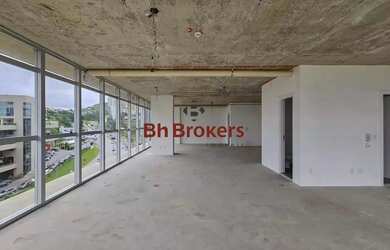 Imagem: O depósito possui 44m² de Área e está localizado em Vale