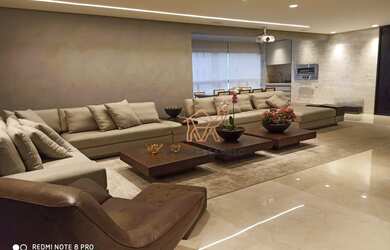 Imagem: O apartamento possui 4 Dormitórios, 5 Banheiros, 4 Vagas na