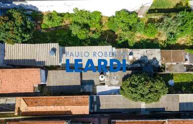 Imagem: O terreno possui 700m² de Área e está localizado em Vila