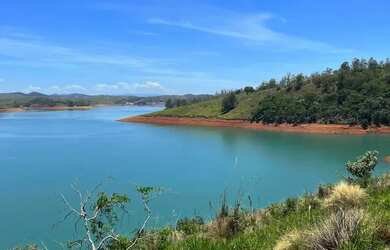 Imagem: O terreno possui 5000m² de Área e está localizado em Santa