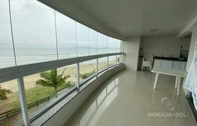 Imagem: O apartamento possui 4 Dormitórios, 3 Banheiros, 1 Vaga na