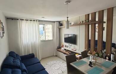 Imagem: O apartamento possui 2 Dormitórios, 1 Banheiro, 2 Vagas na