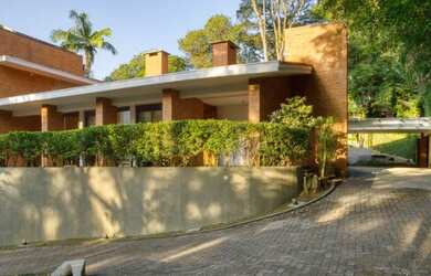 Imagem 3: Chácara Flora. 1.300m² de Área, 5 Vagas na garageme5 Dormitórios