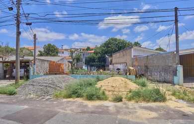 Imagem: O terreno possui 240m² de Área, Imóvel novo e está localizado