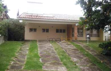 Imagem: A casa em condomínio possui 3 Dormitórios, 1 Banheiro, 5 Vagas