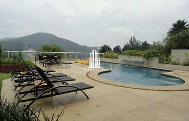 Imagem 4: Residencial 10. Varanda, Área de serviço, 1.754m² de Áreae5 Vagas...