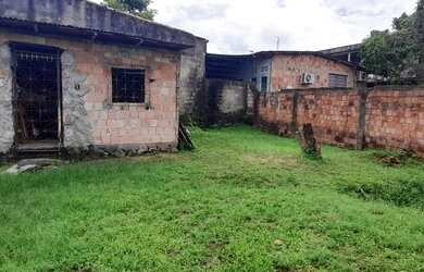 Imagem: O terreno possui 99m² de Área e está localizado em Petrópolis