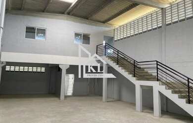 Imagem: O depósito possui 5 Vagas na garagem, 300m² de Área, Imóvel