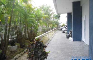 Imagem: O depósito possui 104m² de Área e está localizado em Bairro