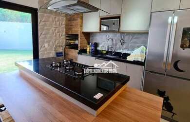 Imagem: A casa em condomínio à venda possui 3 Dormitórios, 2 Banheiros