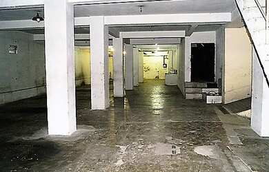 Imagem 3: Prédio com garagem para 30 carros à venda, 980 m² por R$ 2.260.000,00...