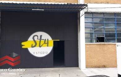 Imagem: O depósito possui 400m² de Área e está localizado em Vila