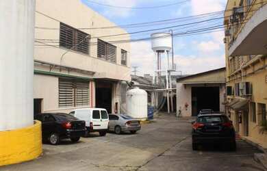 Imagem: O depósito possui 6203m² de Área e está localizado em Vila