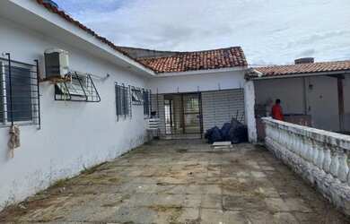 Imagem 4: Casa em Paulista Janga 3qtos 2St , 4vgs, Sala 3aAmb. Toda no Porcelanato