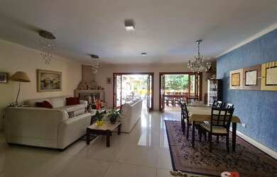 Imagem 4: Maravilhosa casa em condomínio 4 dorms Carapicuíba 1.800.000