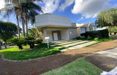 Imagem 4: Sobrado com 3 dormitórios à venda, 300 m² por R$ 980.000,00 - H.U....