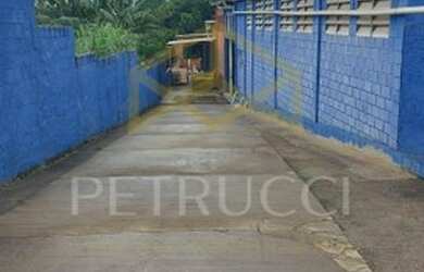 Imagem: O depósito possui 1 Vaga na garagem, 210m² de Área e está