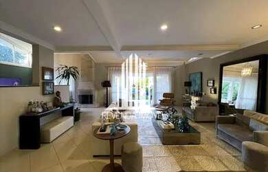 Imagem: A casa em condomínio à venda possui 4 Dormitórios, 5 Banheiros