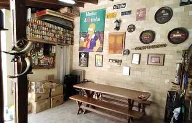 Imagem: A casa possui 2 Dormitórios, 2 Banheiros, 1 Vaga na garagem