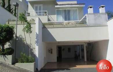 Imagem: A casa em condomínio possui 3 Dormitórios, 4 Banheiros, 5