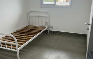 Imagem: O apartamento possui 2 Dormitórios, 2 Banheiros, 2 Vagas na