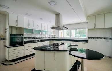 Imagem 10: Casa para venda e locação por R$12.000.000,00 ou R$ 42.000,00/mês em...