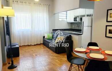 Imagem: O apartamento possui 1 Dormitório, 1 Banheiro, 44m² de Área