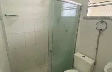 Imagem: A casa possui 3 Dormitórios, 1 Banheiro, 1 Vaga na garagem