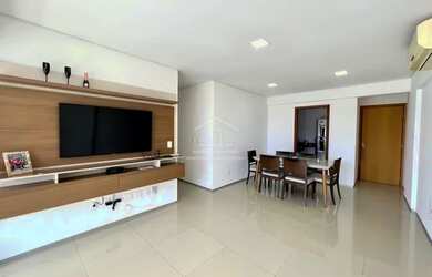 Imagem: O apartamento possui 4 Dormitórios, 4 Banheiros, 2 Vagas na