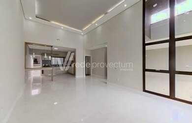 Imagem: A casa em condomínio possui 3 Dormitórios, 5 Banheiros, 4