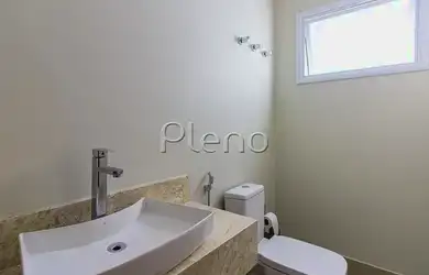 Imagem 3: Venda Casa com 236,00 metroQuadrado, 3 dormitório s , 2 vaga s . Swiss...