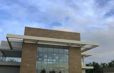 Imagem: O terreno possui 580m² de Área e está localizado em Barra