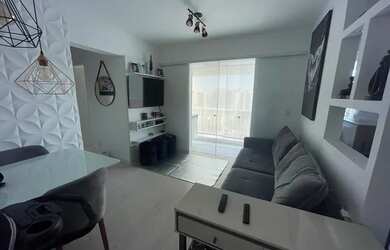 Imagem: O apartamento possui 2 Dormitórios, 2 Banheiros, 2 Vagas na