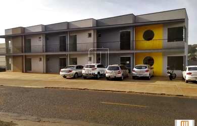 Imagem: O depósito e possui 5 Vagas na garagem, 33-0m² de Área está