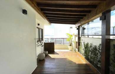 Imagem 5: Cobertura de Alto Padrão para Locação - Vista Mar e Lazer Privativo