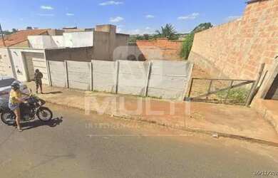 Imagem: O terreno possui 1m² de Área e está localizado em Taiaman