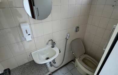 Imagem 5: Sala,consultório,Lourdes,funcionários