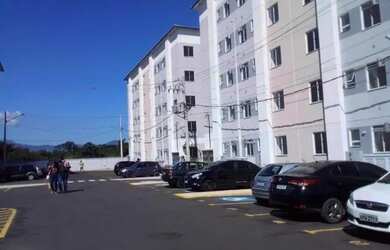 Imagem: O apartamento possui 2 Dormitórios, 1 Banheiro, 1 Vaga na garagem