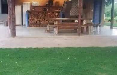 Imagem 10: Fazenda em Andrequicé. Churrasqueira, Varandae900.000.000m² de Área