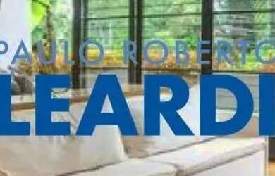 Imagem: A casa possui 5 Dormitórios, 5 Banheiros, 5 Vagas na garagem