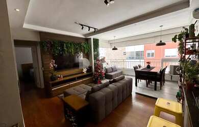 Imagem: O apartamento possui 2 Dormitórios, 2 Banheiros, 1 Vaga na