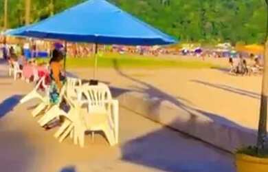 Imagem: A casa possui 1 Dormitório e 1 Banheiro e está localizado