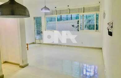 Imagem 5: Casa em Condomínio - Triplex / Residencial / Jardim Botânico