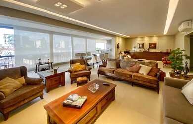 Imagem: O apartamento possui 3 Dormitórios, 4 Banheiros, 2 Vagas na